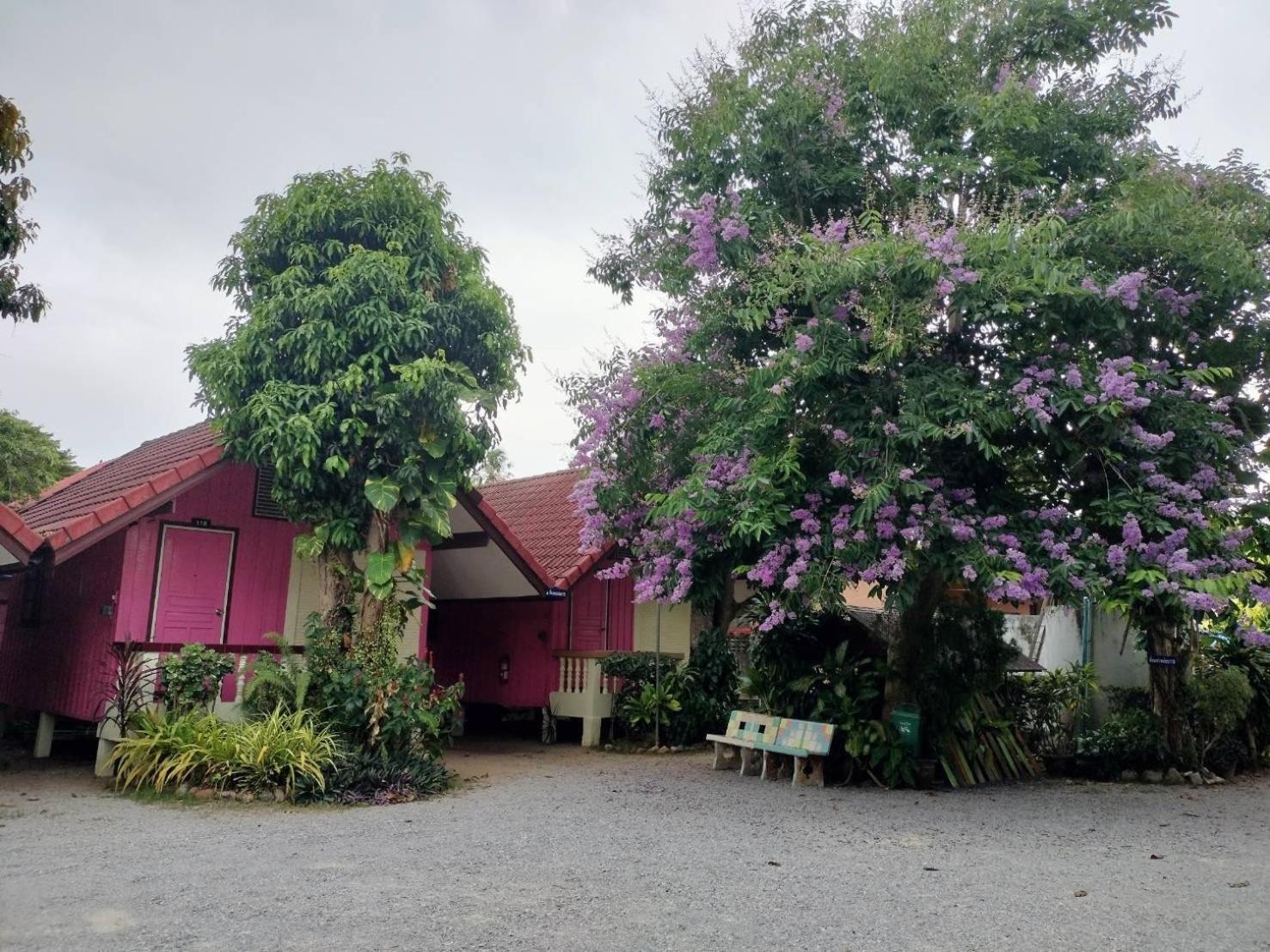 מלון באנג סאפאן Haad Somboon House מראה חיצוני תמונה