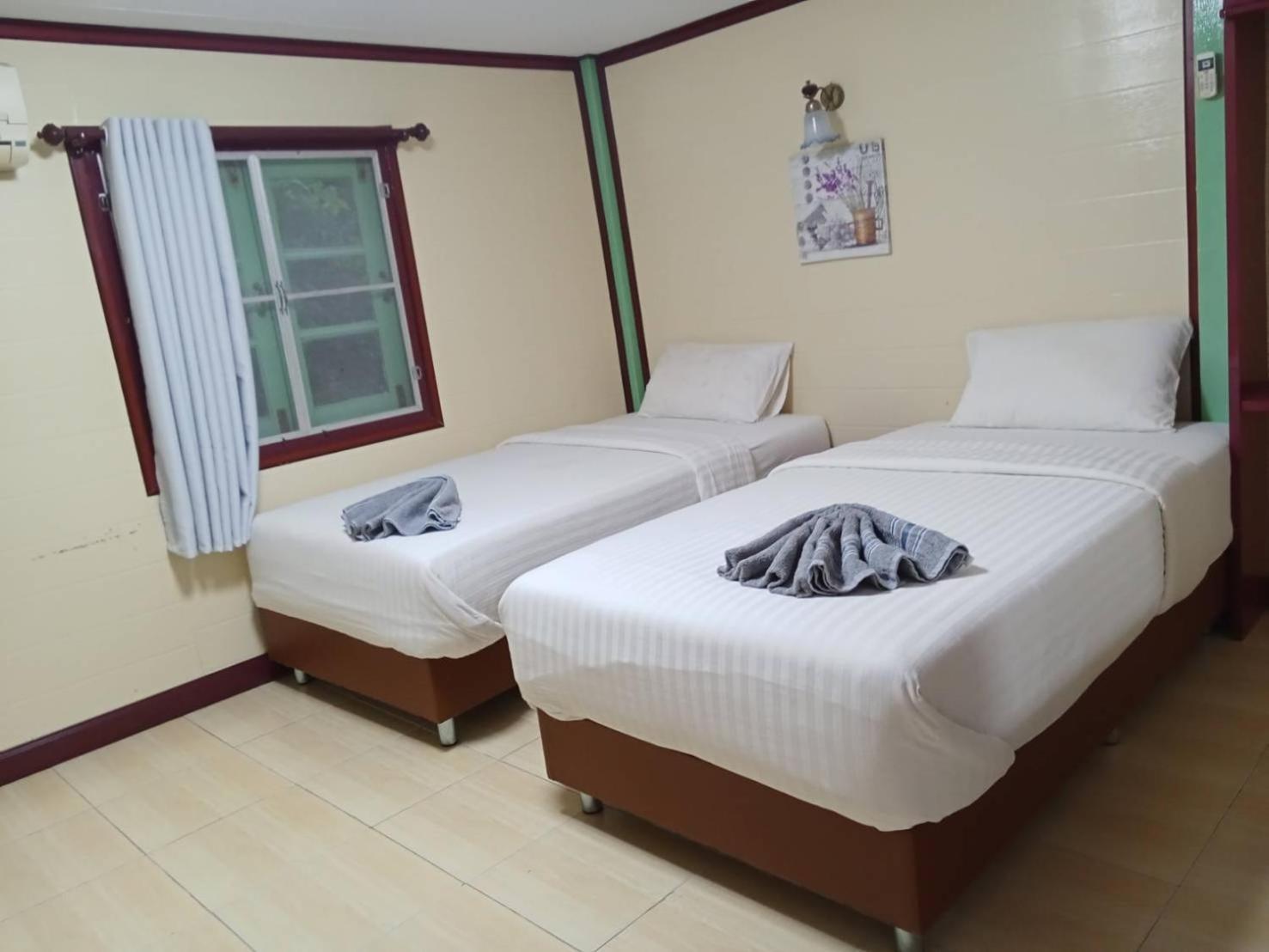 מלון באנג סאפאן Haad Somboon House מראה חיצוני תמונה