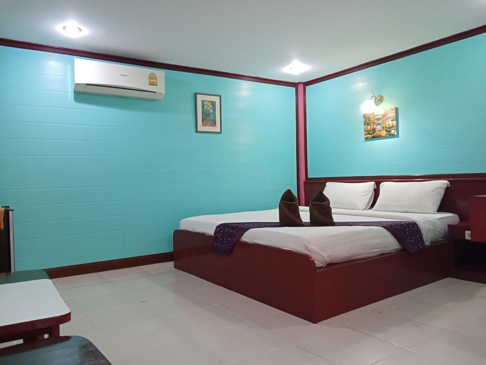 מלון באנג סאפאן Haad Somboon House מראה חיצוני תמונה